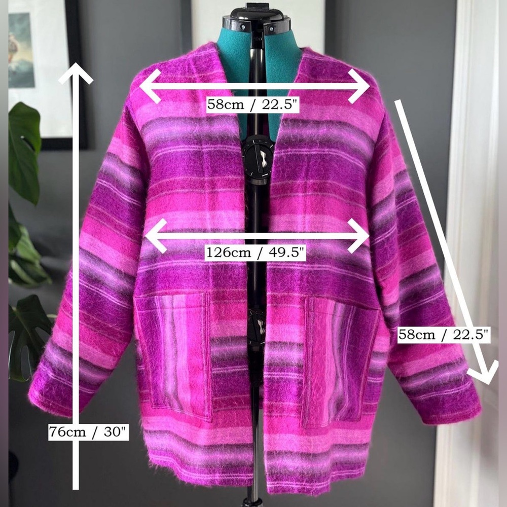 Upcycled alpaca wool-blend blanket cardigan, ladies' size M-L - Picture 2 of 10